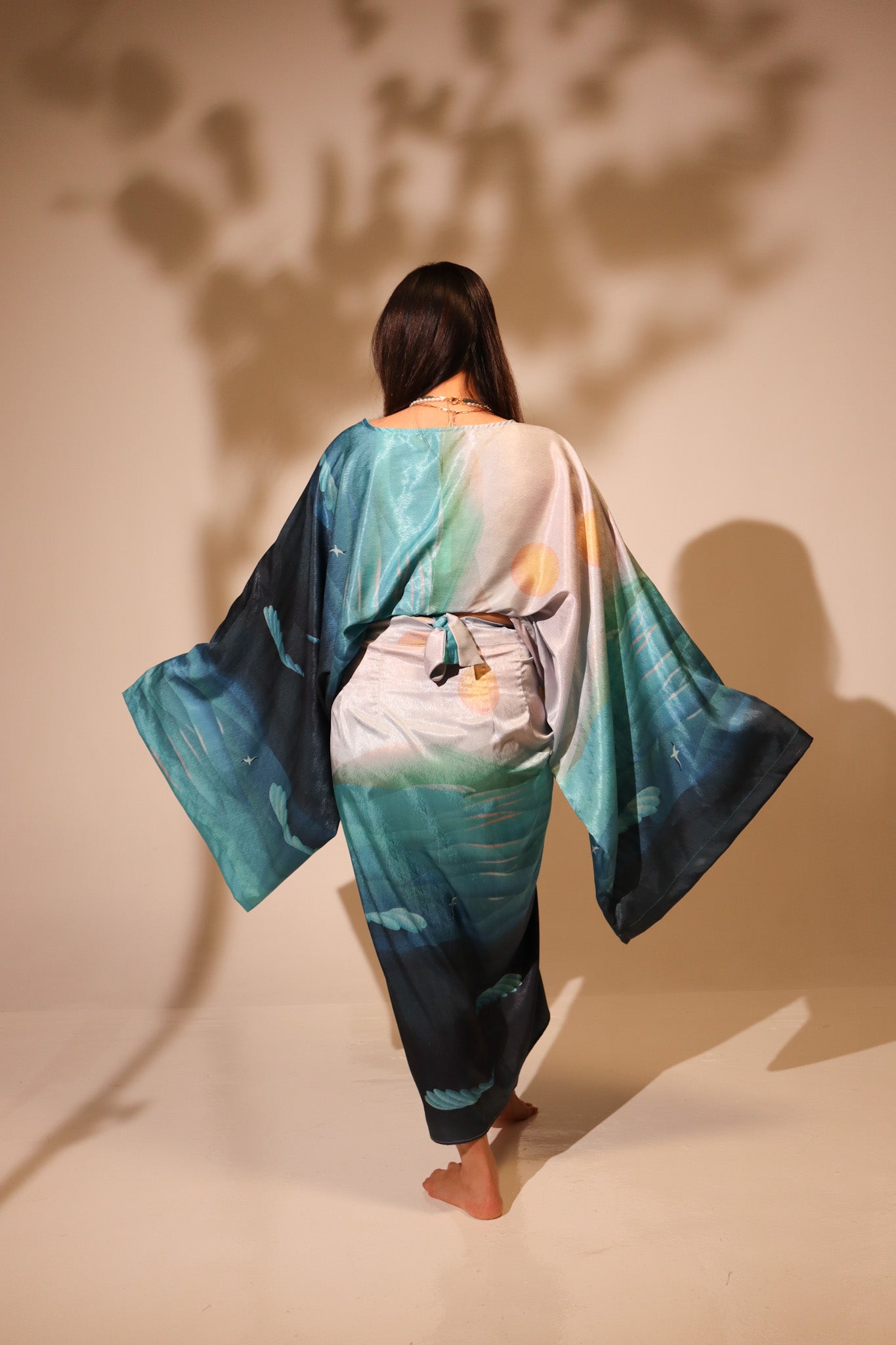 Hang Li Poh Convertible Shawl
